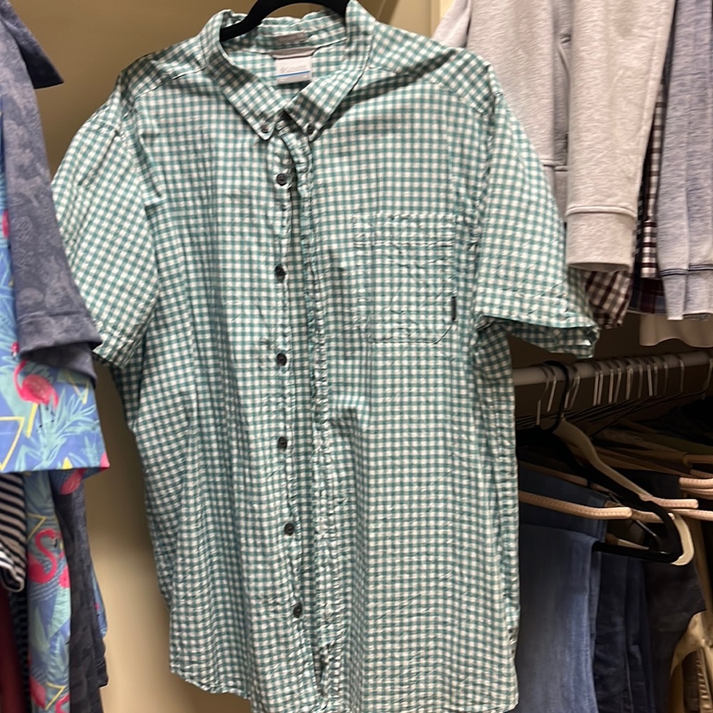 Men’s Columbia Shirt